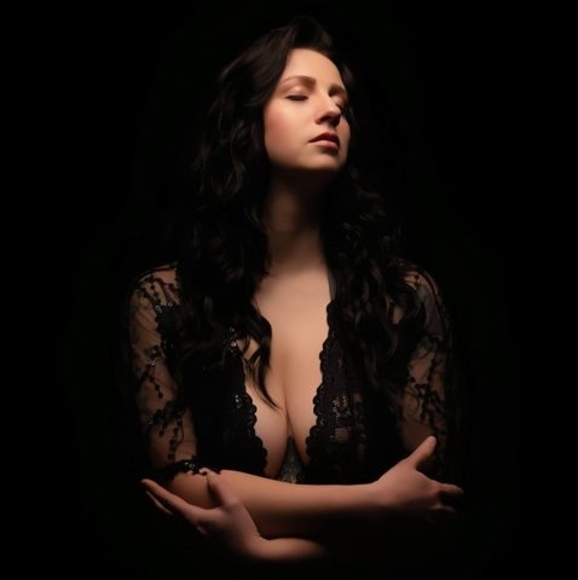 Meet your Posher, Creeanna - Picture 1 of 1